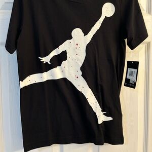 Kids Air Jordan short sleeve t shirt; size Medium 10-12